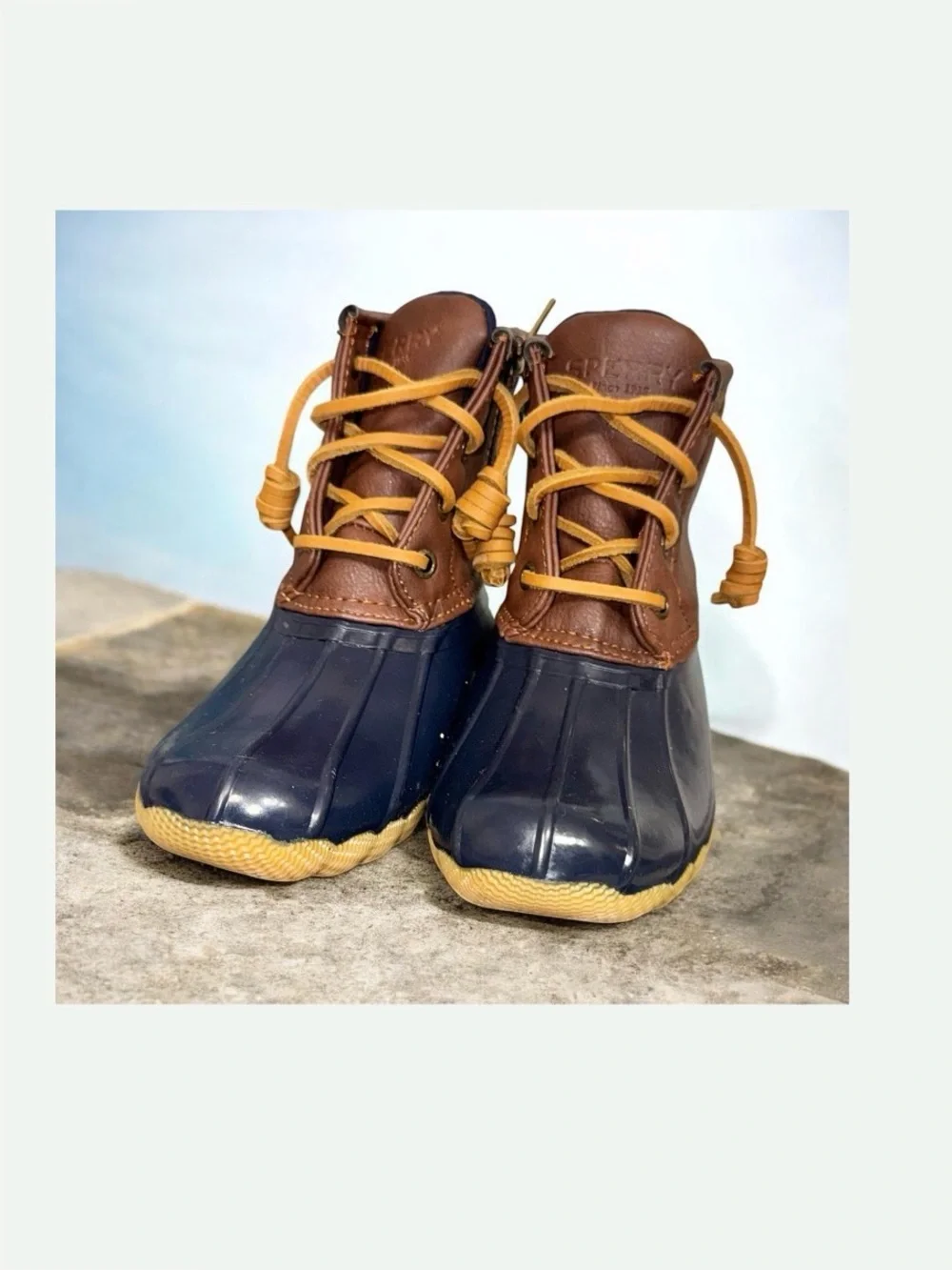 SPERRY SALTWATER insulated leather duck boots girl’s shoes size 12